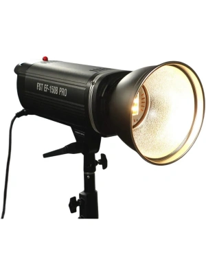 Студийный jосветитель FST EF-150B PRO